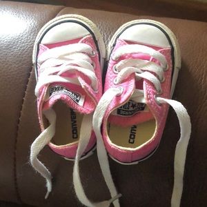 Converse infant size 2